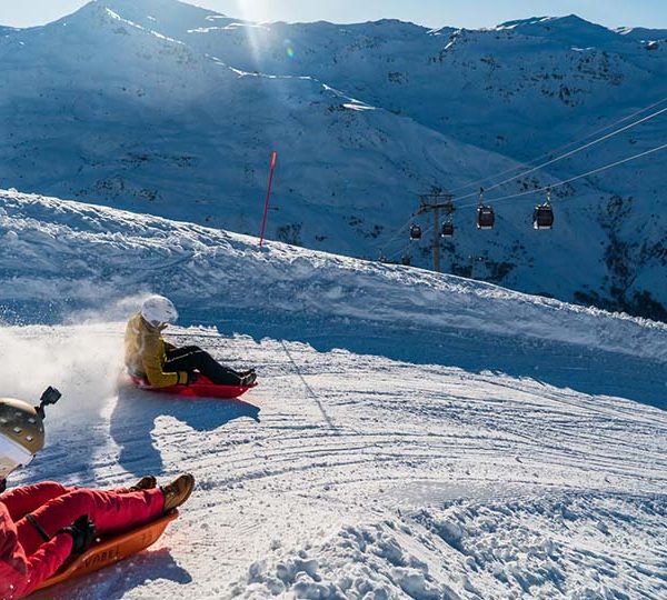 Roc’nbob sledge run. From Roc 1 gondola top station, all the way to les Menuires village. ©Vincent Lottenberg