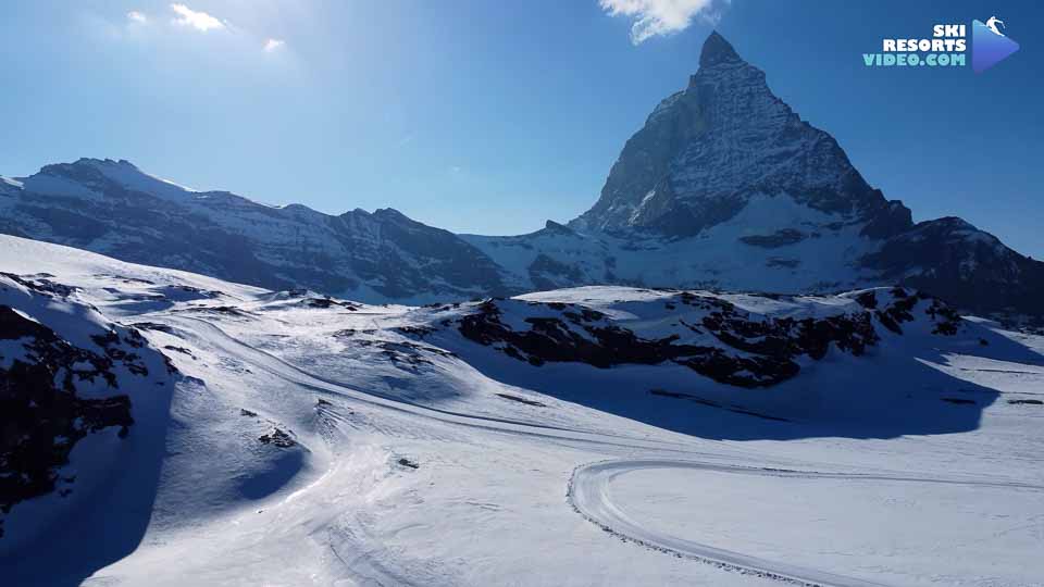 Switzerland is famous as the most beautiful country in the world.