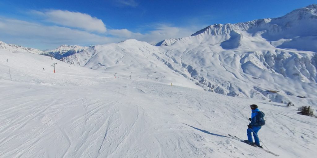 Vallorcine_Balme_Tour ski area( pic from Aiguillettes des Posettes )